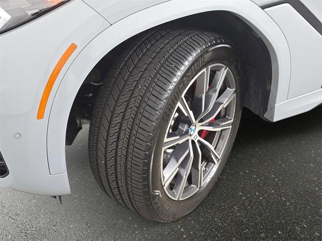 Photo of 2025 Brooklyn Gray Metallic BMW X6