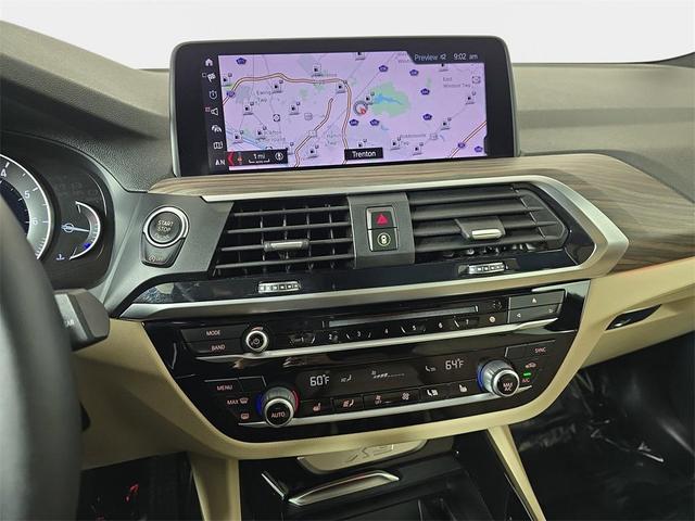 Photo of 2019 Mineral White Metallic BMW X3