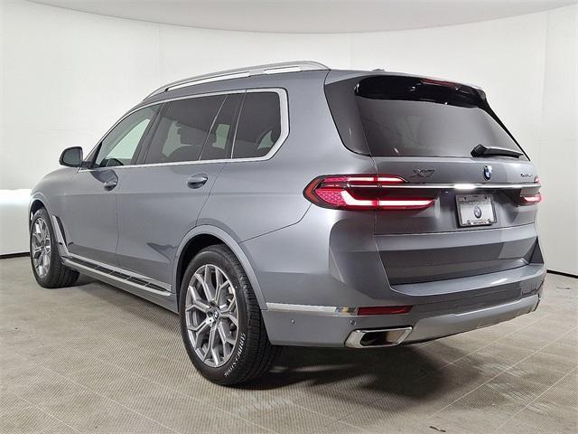 2024 BMW X7