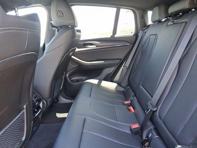 Photo of 2024 Dark Graphite Metallic BMW X4