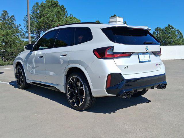 Photo of 2024 Mineral White Metallic BMW X1