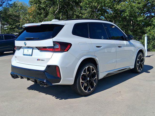 Photo of 2024 Mineral White Metallic BMW X1