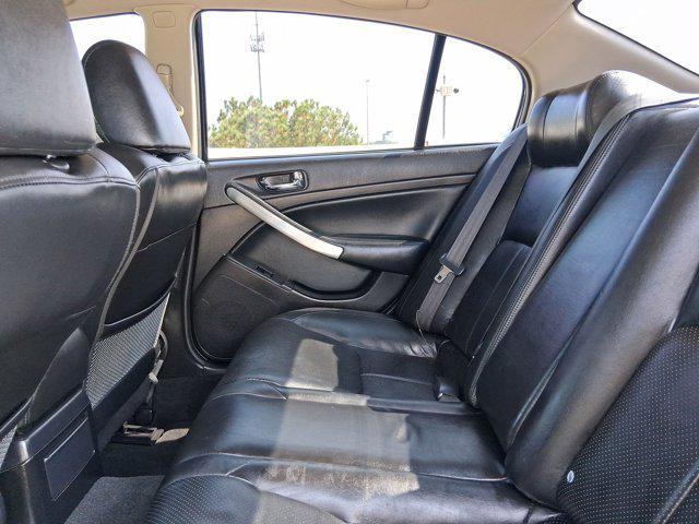 Photo of 2006 Silver INFINITI G35