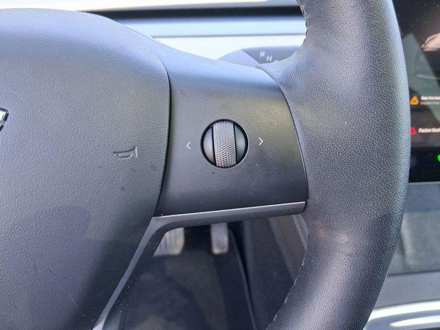 Photo of 2023 Gray Tesla Model Y