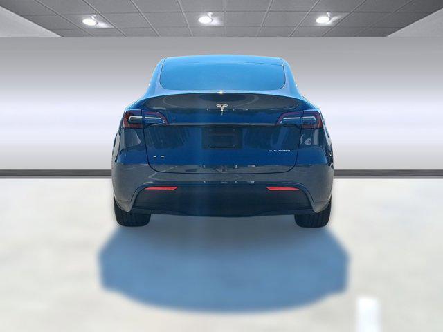 Photo of 2023 Gray Tesla Model Y