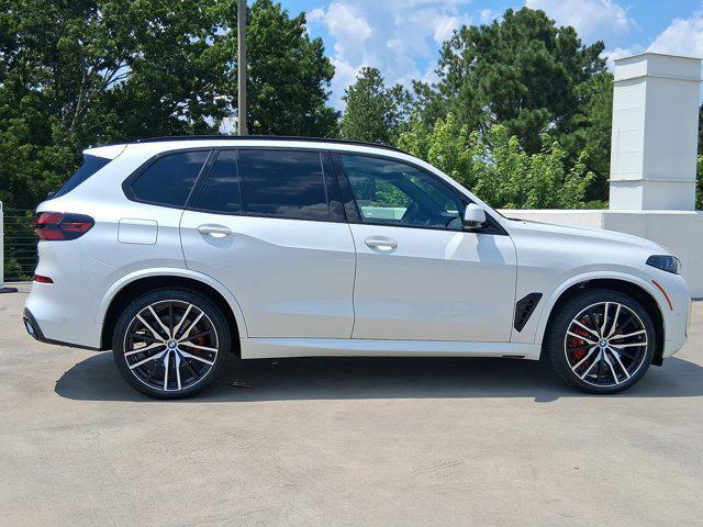 Photo of 2026 Mineral White Metallic BMW X5