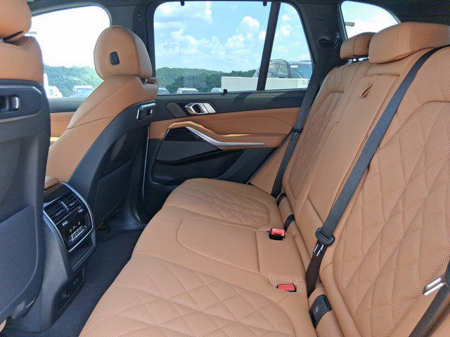 Photo of 2026 Mineral White Metallic BMW X5