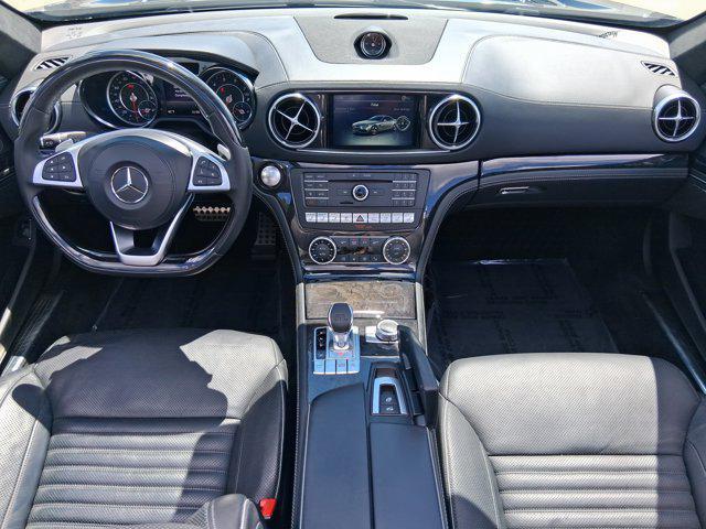 Photo of 2018 Black Mercedes-Benz SL 550