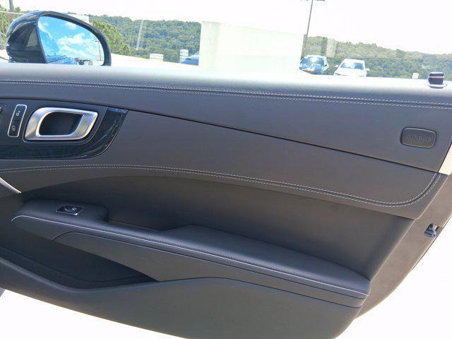 Photo of 2018 Black Mercedes-Benz SL 550