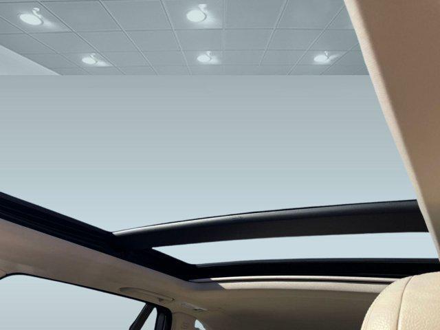 Photo of 2015 Sparkling Brown Metallic BMW X5