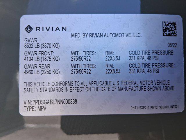 Photo of 2022 Launch Green Rivian R1S