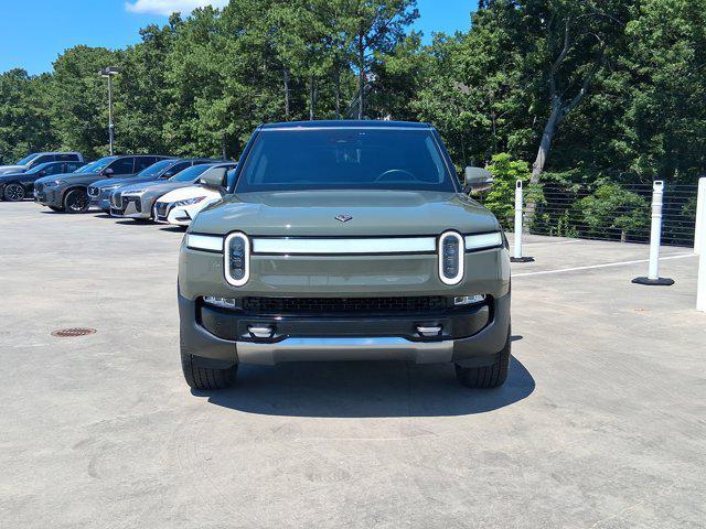 Photo of 2022 Launch Green Rivian R1S