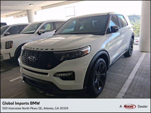 Photo of 2022 Star White Metallic Tri-Coat Ford Explorer