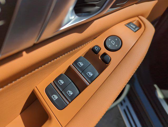 Photo of 2026 Manhattan Green Metallic BMW X5