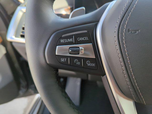 Photo of 2026 Manhattan Green Metallic BMW X5