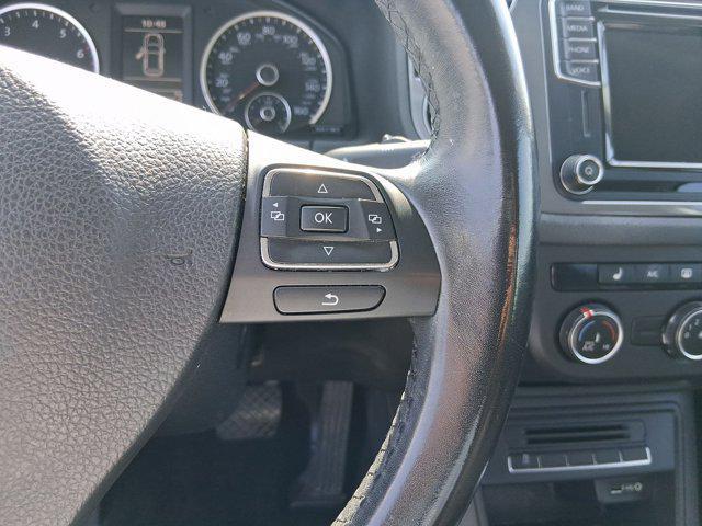Photo of 2017 Pepper Gray Metallic Volkswagen Tiguan