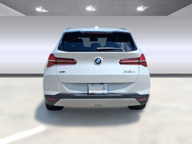 Photo of 2025 Mineral White Metallic BMW X3