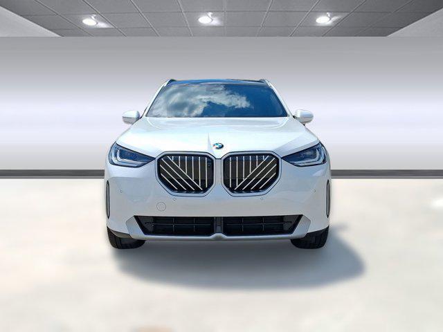 Photo of 2025 Mineral White Metallic BMW X3