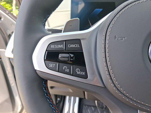 Photo of 2026 Skyscraper Grey Metallic BMW X7