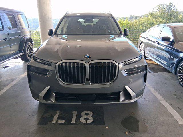 Photo of 2024 Skyscraper Grey Metallic BMW X7