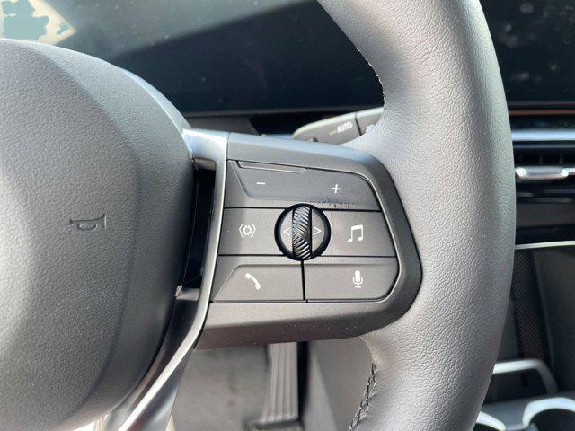 Photo of 2025 Mineral White Metallic BMW X1