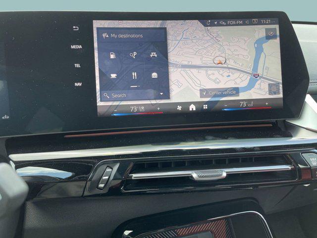 Photo of 2025 Mineral White Metallic BMW X1