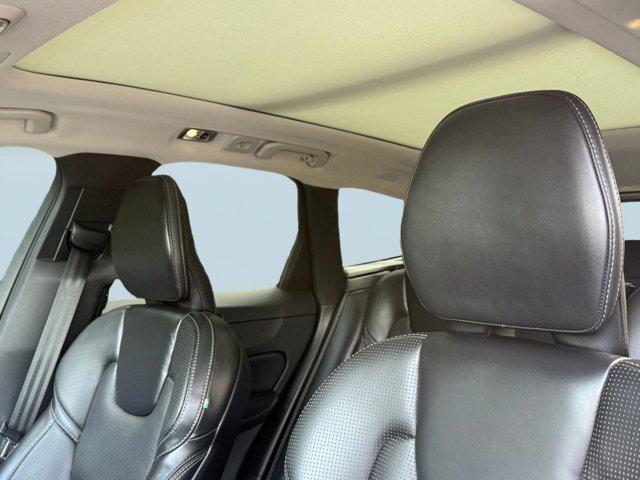 Photo of 2021 Osmium Grey Metallic Volvo XC60 Recharge Plug-In Hybrid