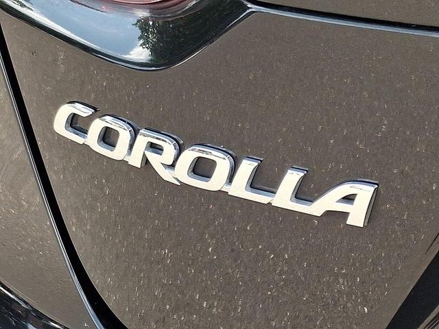 Photo of 2022 Black Sand Pearl Toyota Corolla Hybrid
