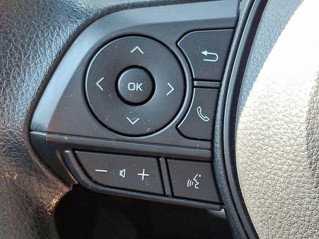 Photo of 2022 Pearl Toyota Corolla Cross