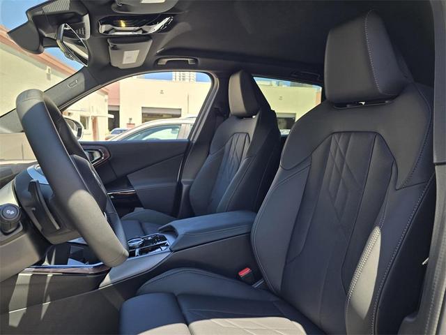 Photo of 2026 Alpine White BMW X3