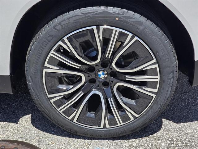 Photo of 2026 Alpine White BMW X3