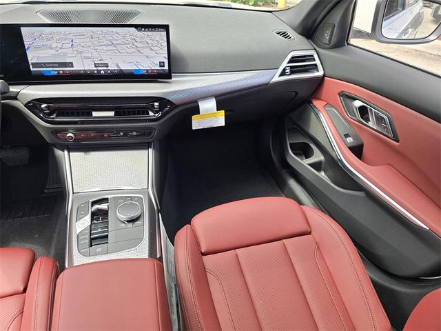Photo of 2025 Alpine White BMW 330