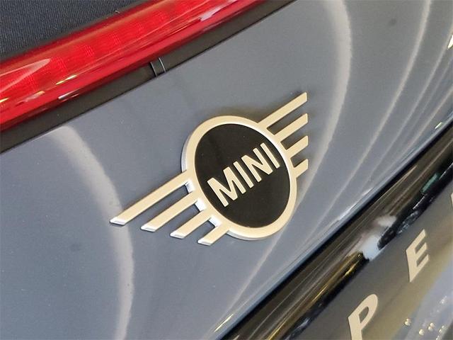 Photo of 2026 Copper MINI Convertible