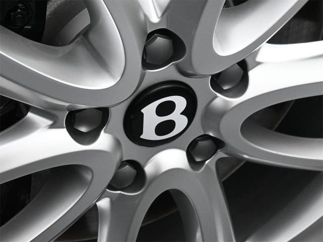 Photo of 2024 White Bentley Continental GT