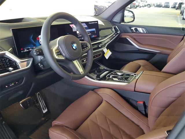 Photo of 2026 Alpine White BMW X5