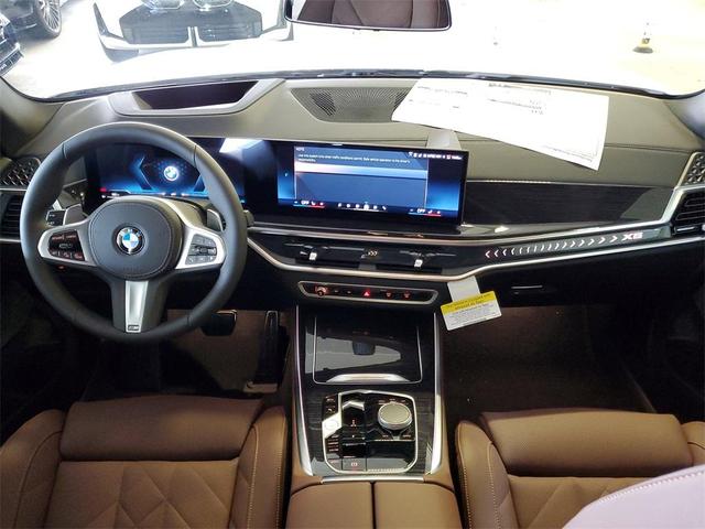 Photo of 2026 Alpine White BMW X5