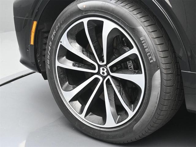 Photo of 2024 Beluga Black Bentley Bentayga Hybrid