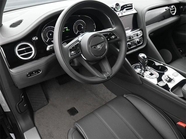Photo of 2024 Beluga Black Bentley Bentayga Hybrid