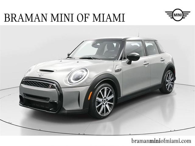 2022 MINI Hardtop