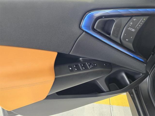 Photo of 2025 Alpine White BMW X3