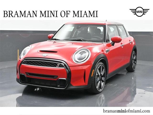 2023 MINI Hardtop
