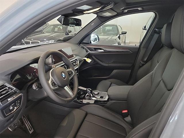 Photo of 2024 Brooklyn Gray Metallic BMW X3