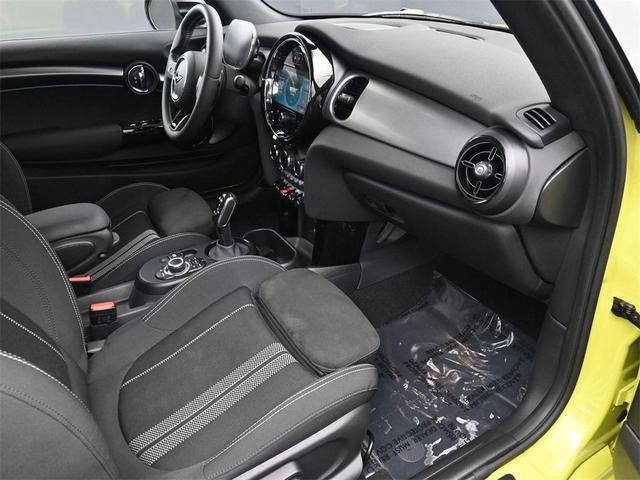 Photo of 2024 Yellow MINI Convertible
