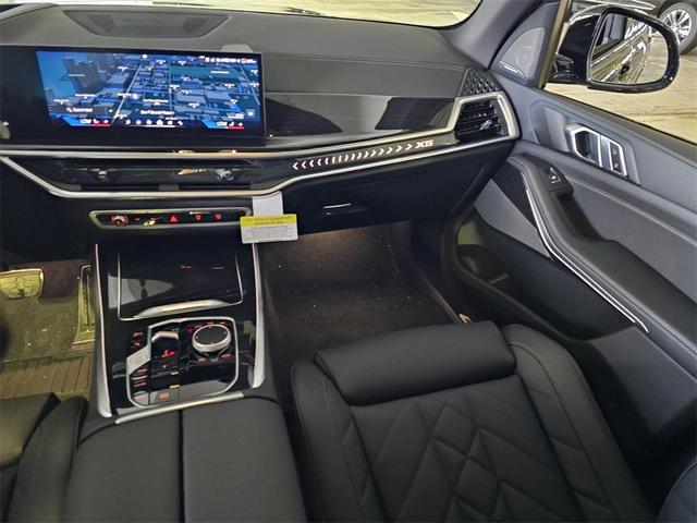 Photo of 2026 Black Sapphire Metallic BMW X5