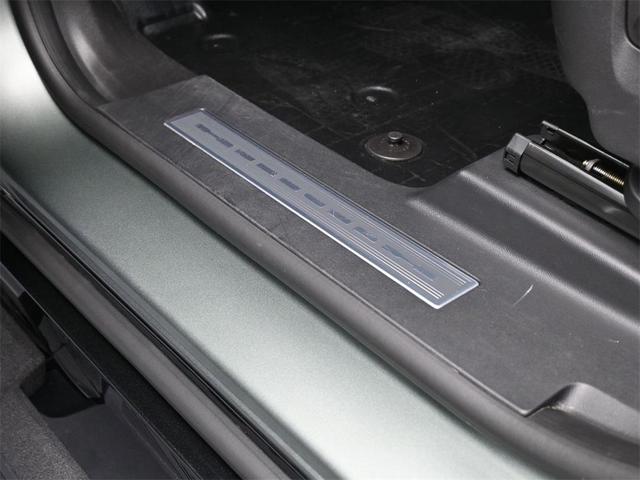 Photo of 2024 Green Matte GMC HUMMER EV SUV