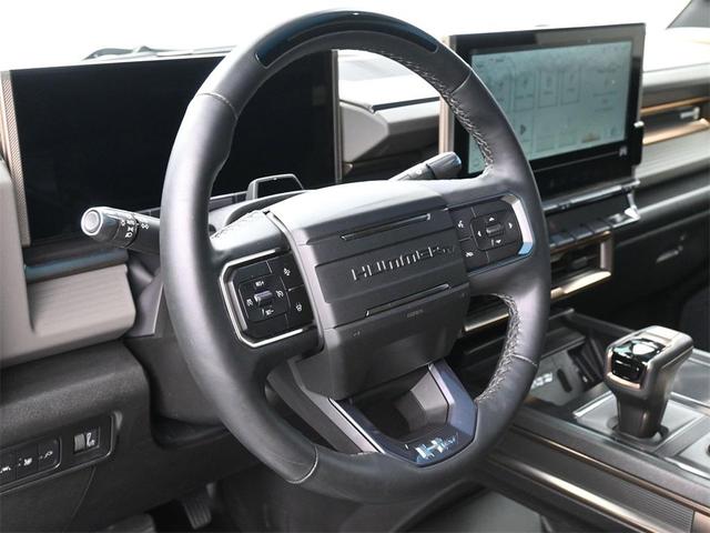 Photo of 2024 Green Matte GMC HUMMER EV SUV