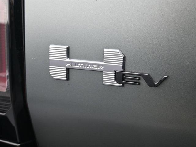 Photo of 2024 Green Matte GMC HUMMER EV SUV