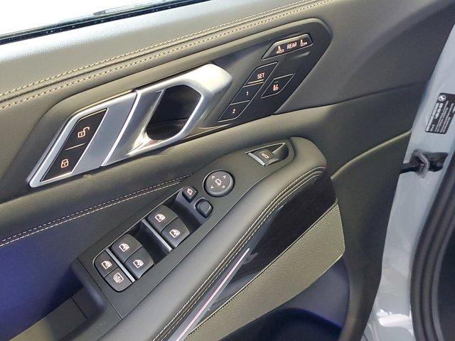 Photo of 2026 Brooklyn Gray Metallic BMW X7