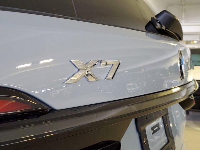 Photo of 2026 Brooklyn Gray Metallic BMW X7
