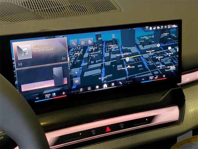 Photo of 2026 Alpine White BMW i5
